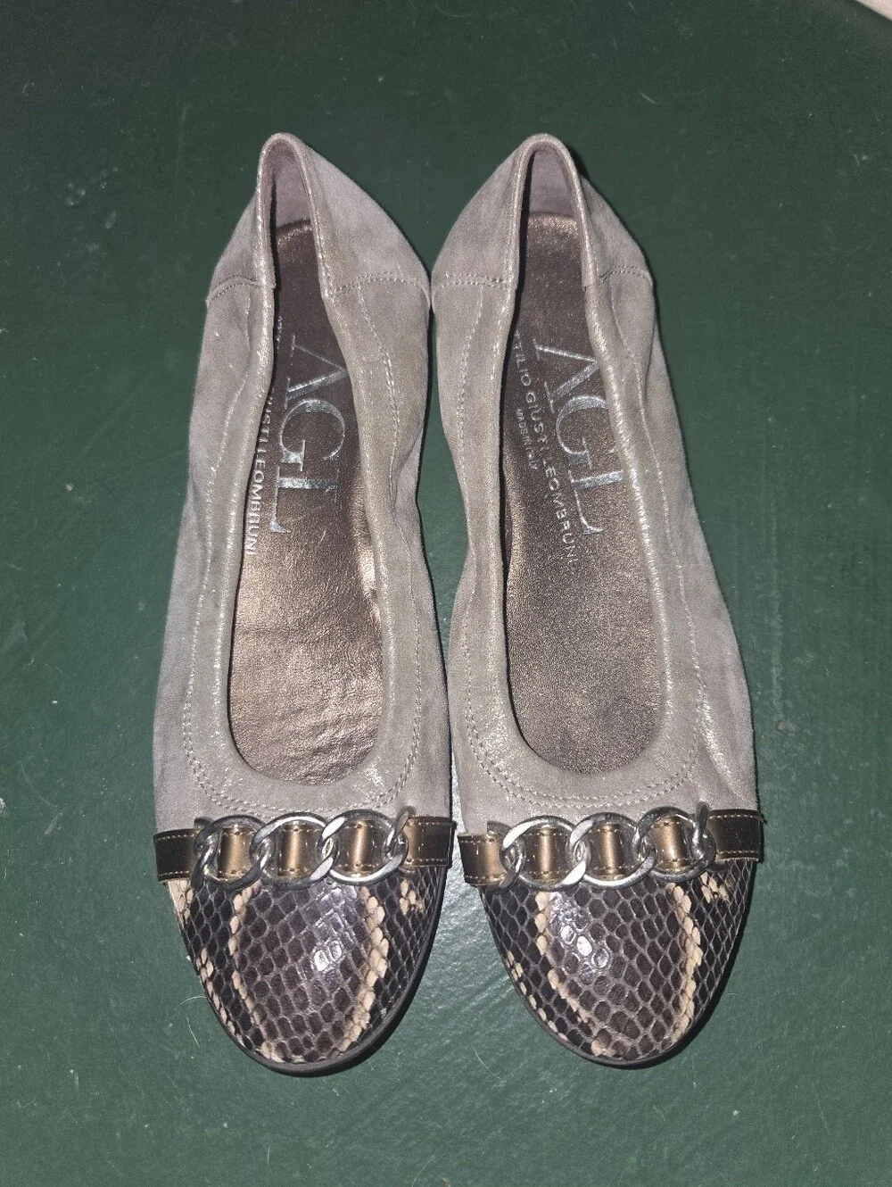 Attilio Giusti Leombruni Gray Suede Flats with Snakeskin Toe and Gold Chain